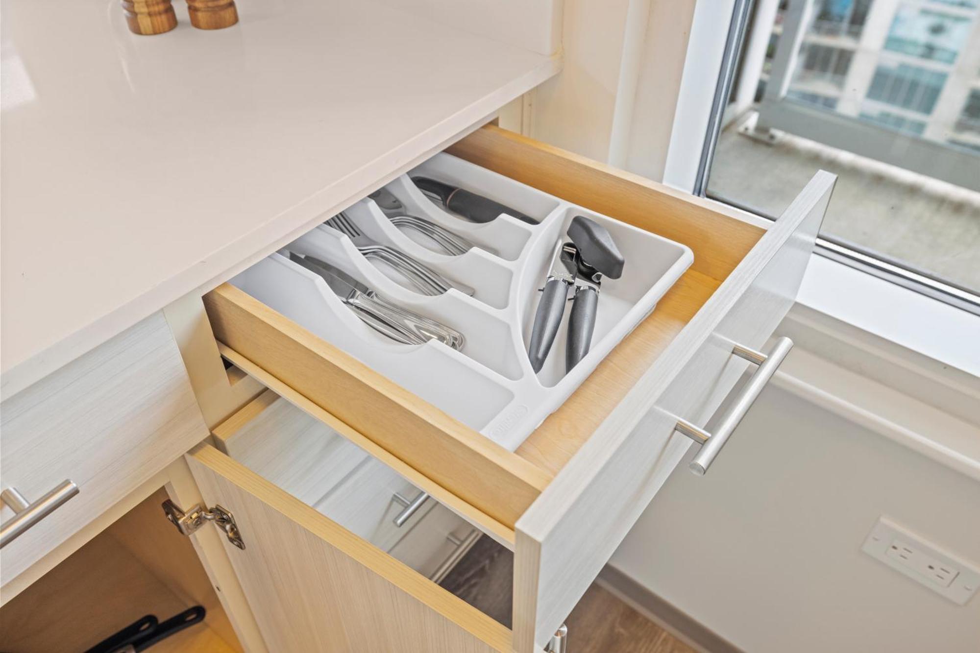 Placemakr Premier Sobro ナッシュビル エクステリア 写真 A cutlery drawer